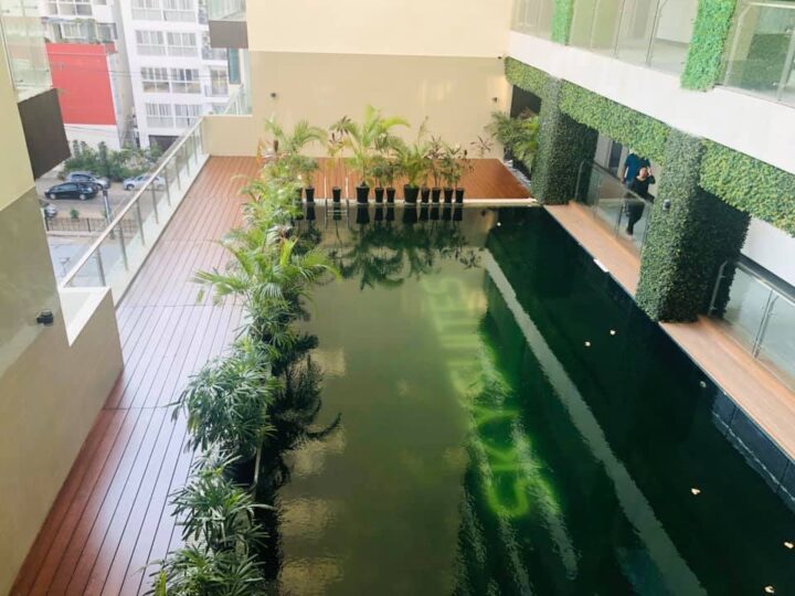 Sky Suite Swimming Pool
